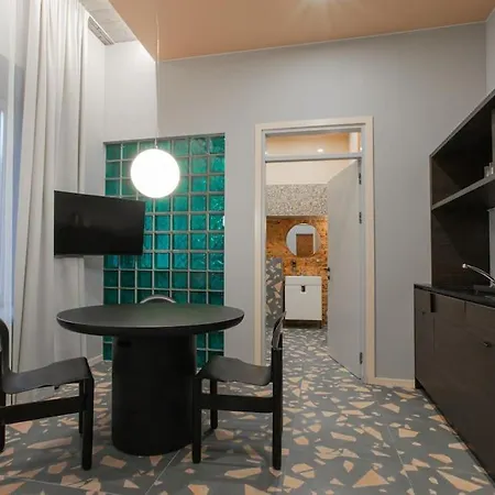 Apartment Resume Apartments, Swimmer Lounge No 4 By Urban Rent *